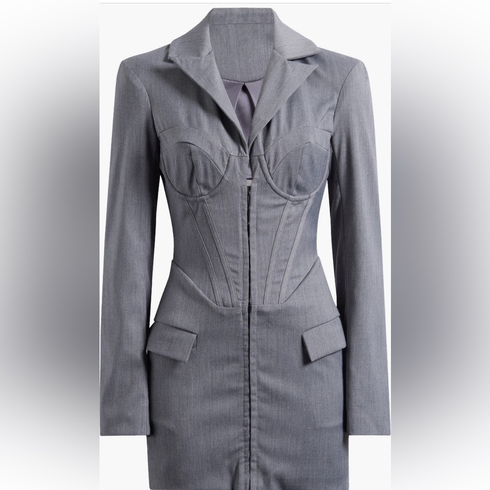 Chic Gray Women's Blazer